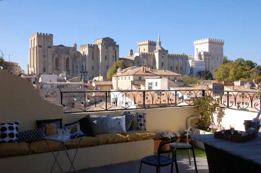 Magnifique Appartement De Charme Avec Vue Sur Le Palais Des Papes A Avignon Wifi Gratuit Eksteriør billede